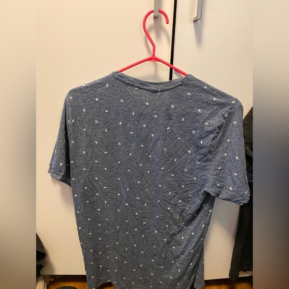 Men’s Only and Sons Tshirt - Picture 3 of 3